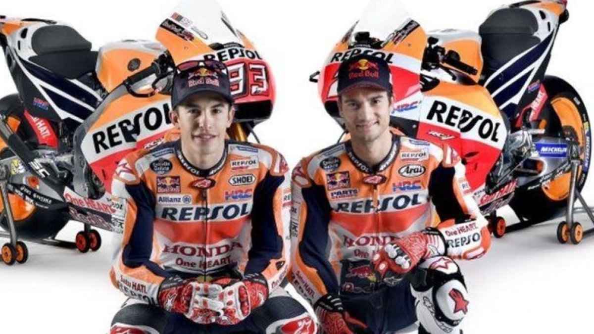 Marc Márquez y Dani Pedrosa se han presentado hoy en Indonesia con el equipo Repsol-Honda.-REPSOL-HONDA MEDIA