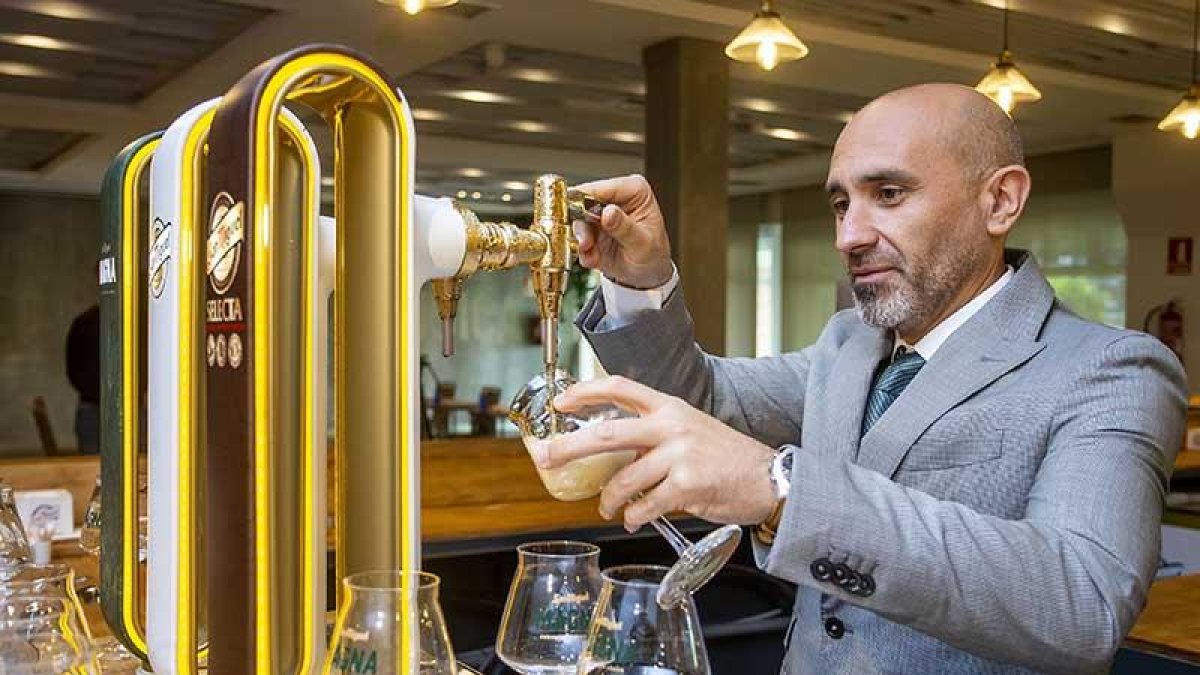 El director de la planta de Burgos, César Rodríguez.-SANTI OTERO