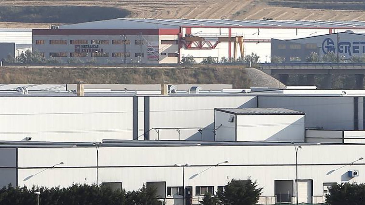 Vistas del Polígono Industrial de Villalonquéjar.-RAUL G. OCHOA