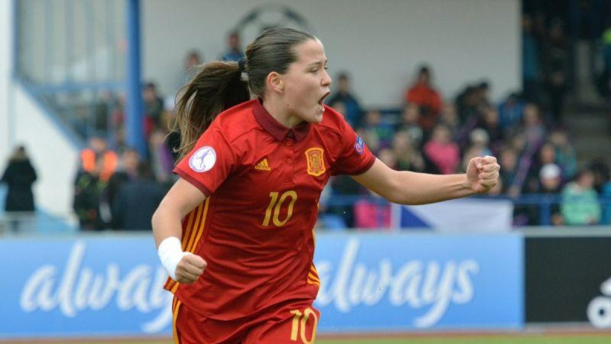 Fotografía facilitada por la UEFA de la jugadora de fútbol Claudia Pina máxima goleadora histórica de la seleccion sub 17 con 27 goles en 22 partidos .-UEFA