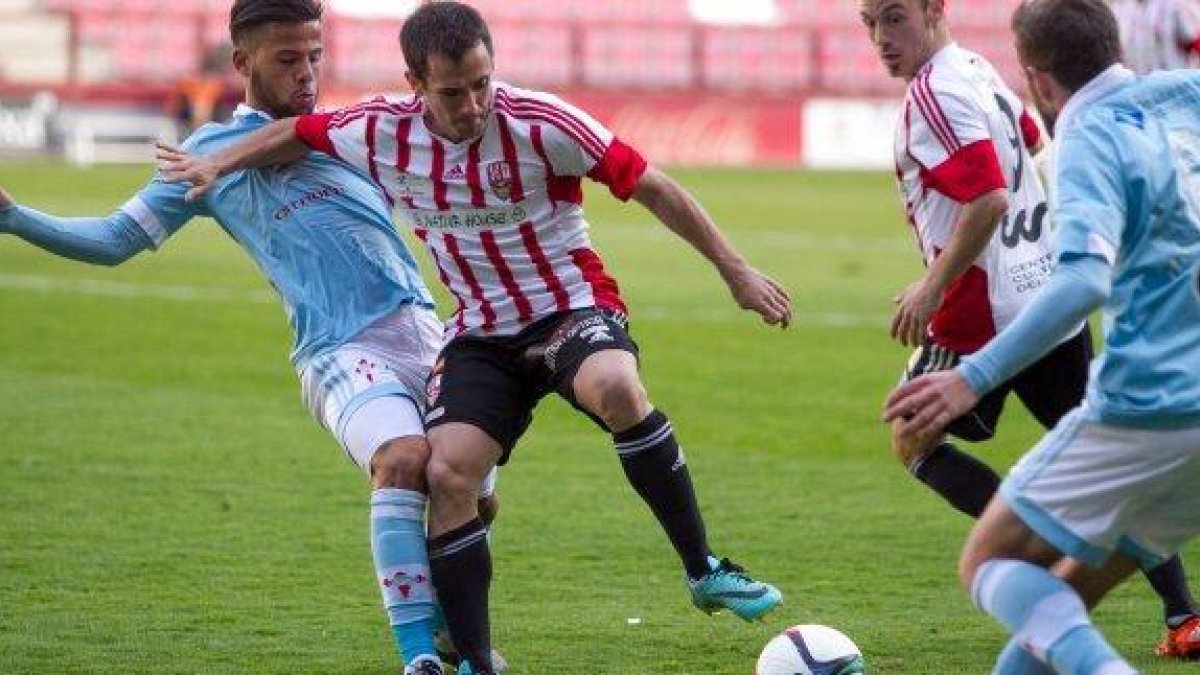 Antxon Muneta vivió su última experiencia en Segunda B en las filas del UD Logroñés-ECB
