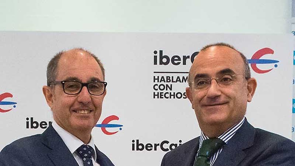 Pisonero y Hernández renovaron ayer en Burgos su acuerdo.-ECB