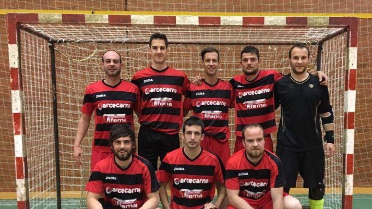 El Tifema Arcecarne acaba de estrenar su palmarés como campeón de Liga en Primera División.-RAÚL G. OCHOA