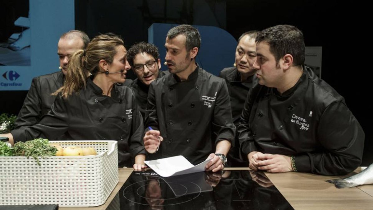 Begoña Rodrigo, Antonio Canales con David García y Antonio Arrabal en su competición que protagonizaron en la última edición del Devora-SANTI OTERO
