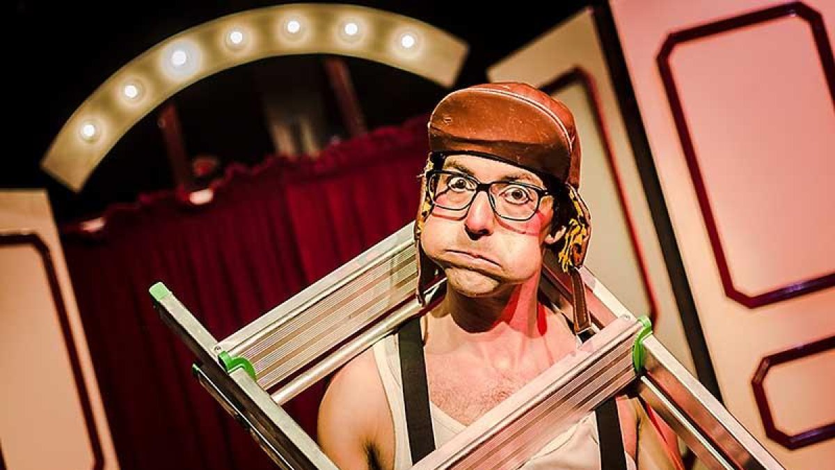 La risa será sin medias tintas en ‘The best of the worst, el cabaret’, donde Javier Ariza reta al espectador a que adivine qué es realidad y qué ficción.-