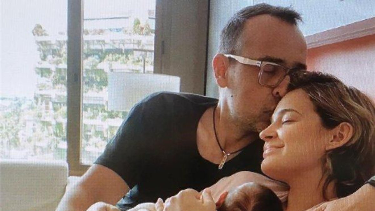Laura Escanes, Risto Mejide y Roma.-INSTAGRAM