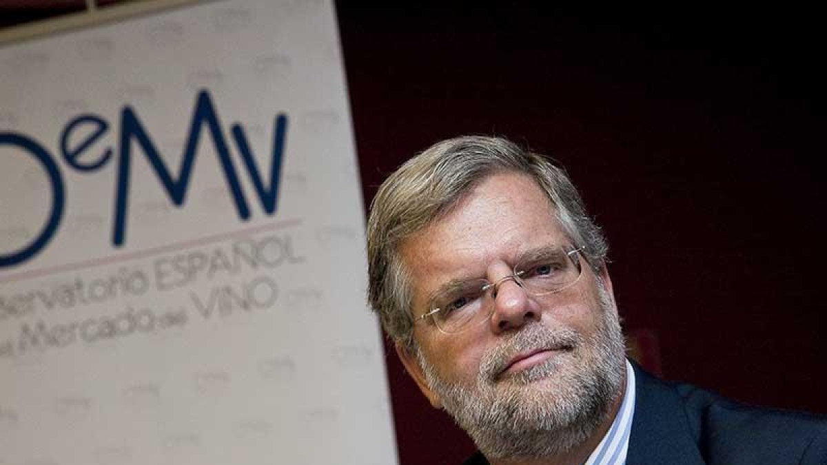 El director del Observatorio Español del Mercado del Vino, Rafael del Rey.-ECB