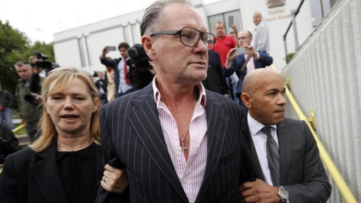 Paul Gascoigne, en septiembre pasado, saliendo de un juicio.-REUTERS / DARREN STAPLES