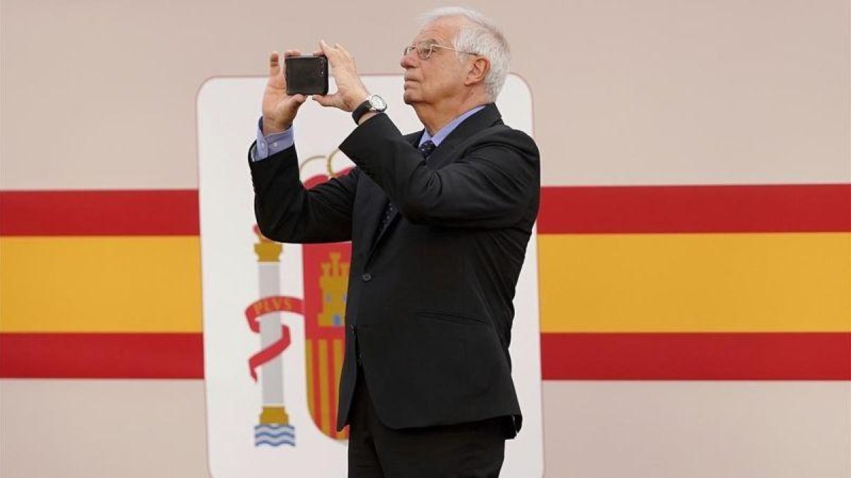Josep Borrell, en una imagen del pasado Doce de Octubre.-JOSÉ LUIS ROCA