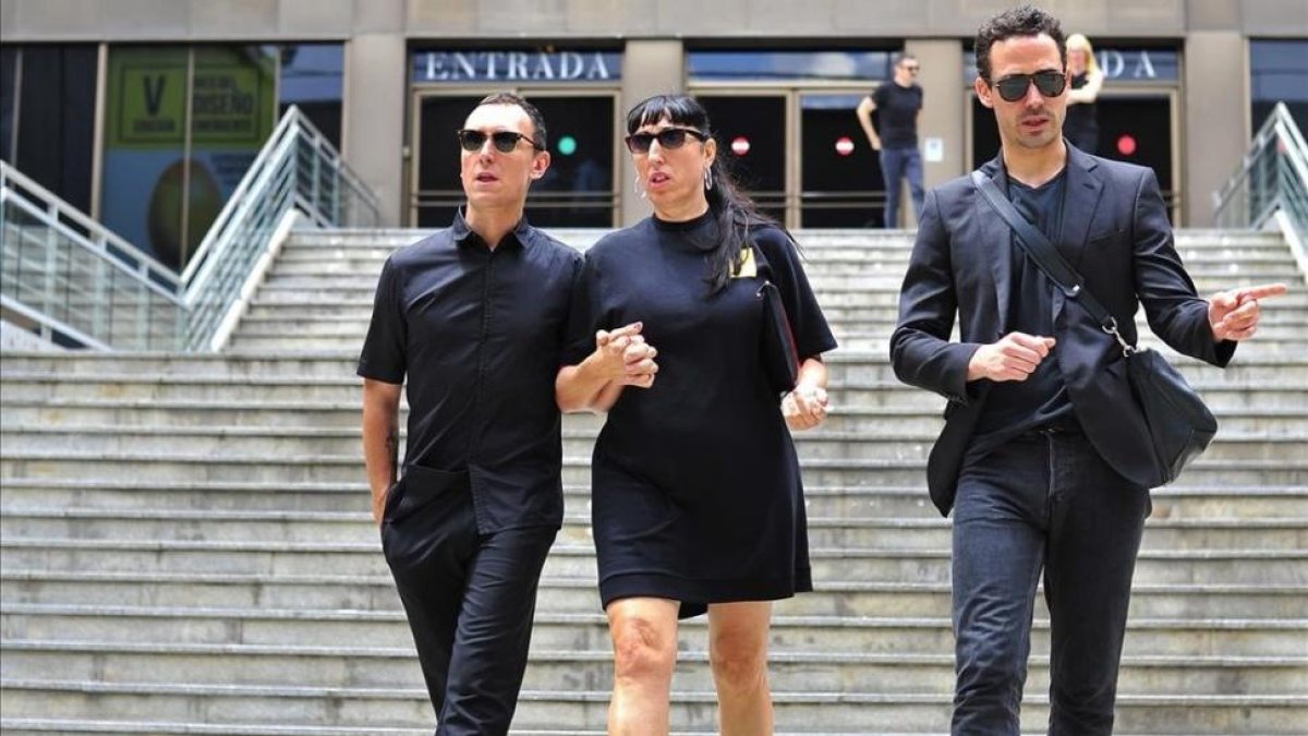 La actriz Rossy de Palma, en el Museo del Traje.-EFE / DIEGO PÉREZ CABEZA