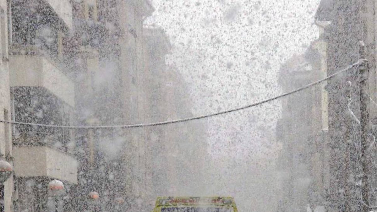 Briviesca se cubrió de nieve a última hora tarde por una fuerte tormenta-G. G.