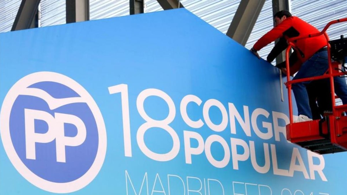 Los preparativos para el 18 congreso del PP.-JUAN MANUEL PRATS