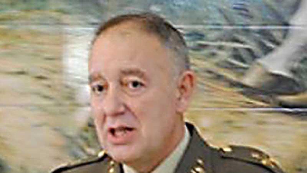El general Antonio Ruiz Olmos.-