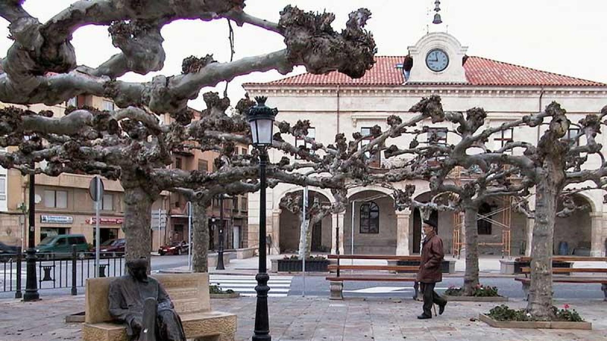 La RPT aprobada en agosto de 2018 y ya en vigor es la primera que tiene el Ayuntamiento de Villarcayo en su historia.-ECB