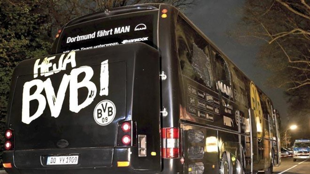 Detenido un ciudadano germano-ruso en relación con el atentado contra el autobús del Borussia Dortmund.-EFE