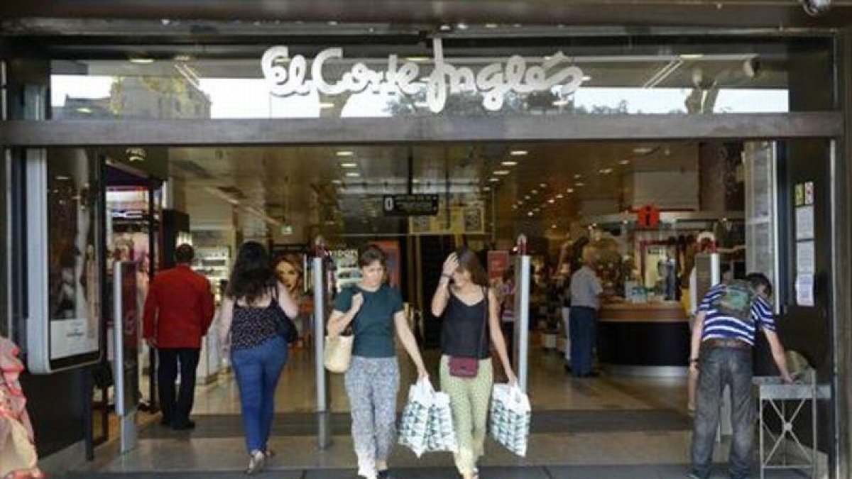 El Corte Inglés en una imagen de archivo-EL PERIÓDICO