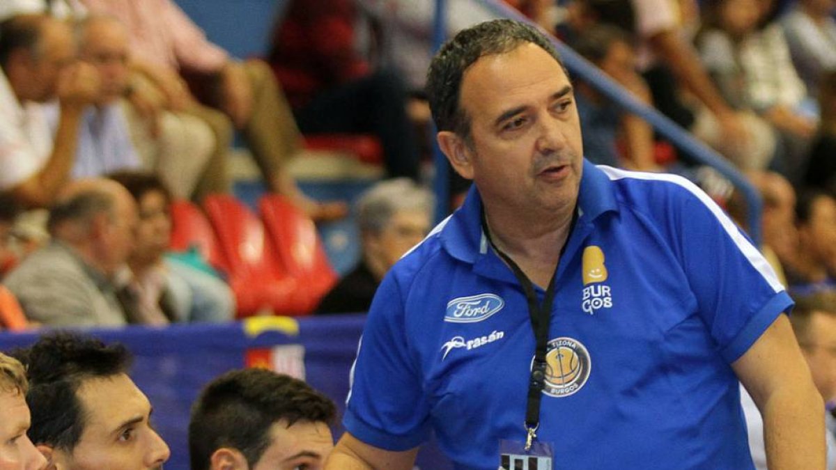 Andreu Casadevall, técnico del Autocid Ford-El Correo de Burgos