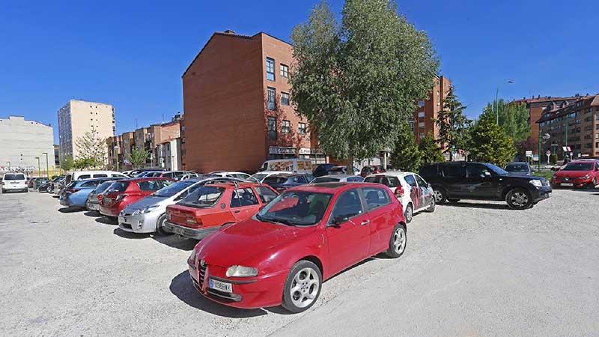 Zona del aparcamiento en la que se va actuar.-RAÚL G. OCHOA