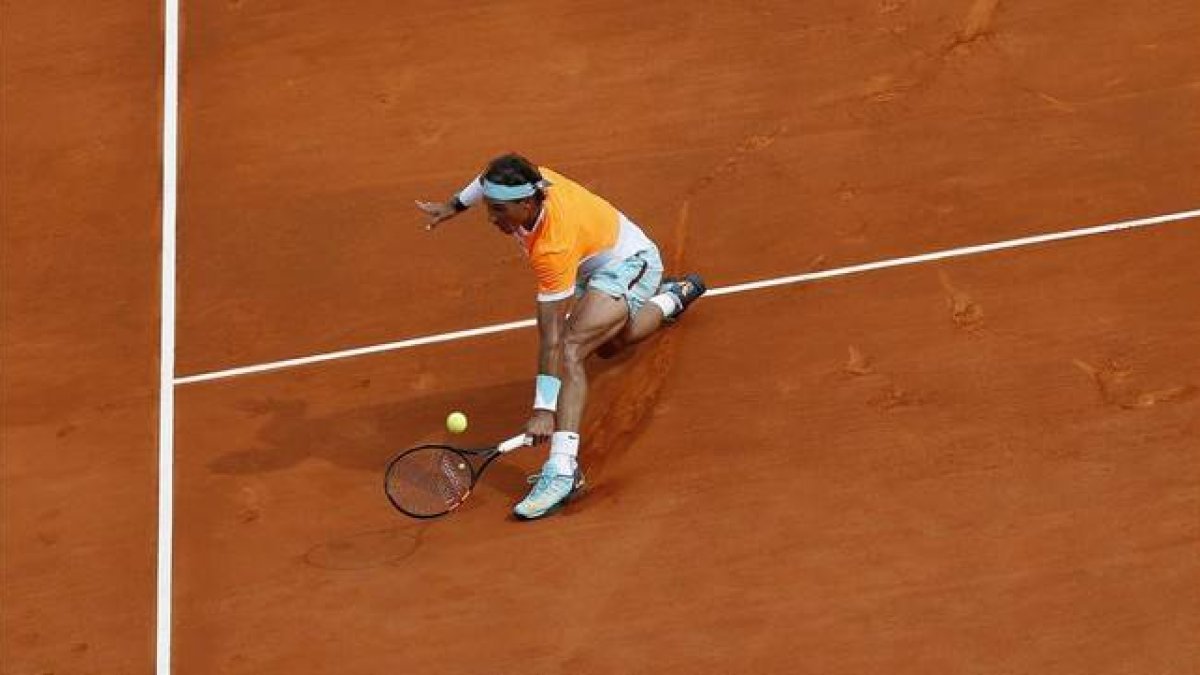 Rafael Nadal, durante la semifinal de Montecarlo.-Foto:   AFP / CHRISTOPHE MAGNENET