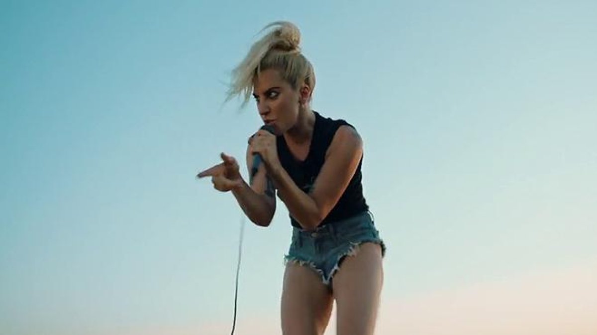 Lady Gaga, en su nuevo videoclip.-