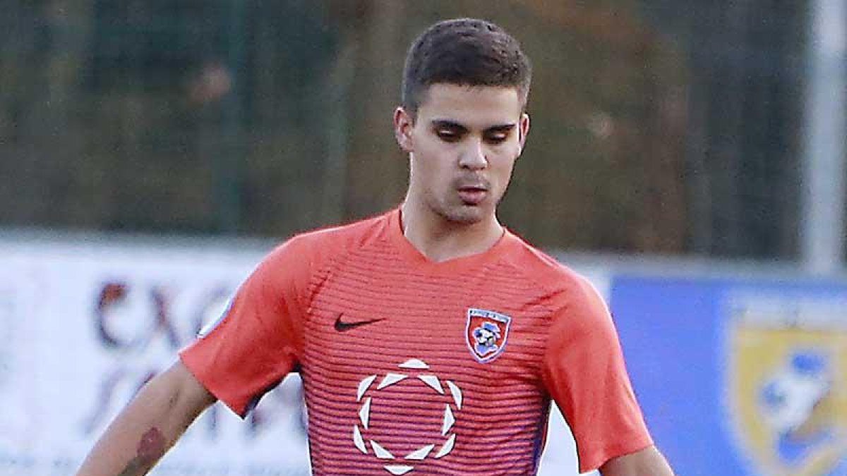 Promesas y Briviesca buscarán el triunfo esta tarde en la Ciudad Deportiva Universidad Isabel I.-RAÚL G. OCHOA