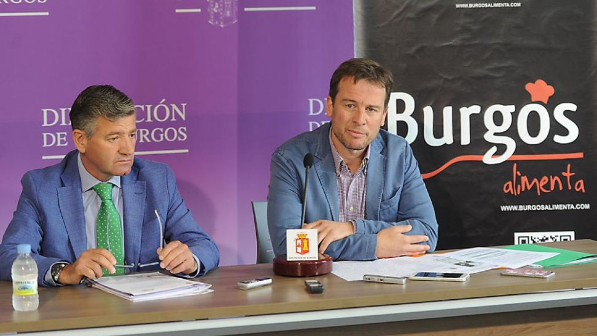 Gómez Yagüe (izq.) y Borja Suárez (dch.) hicieron ayer balance de los diez años de funcionamiento de la marca.-I. L.M.
