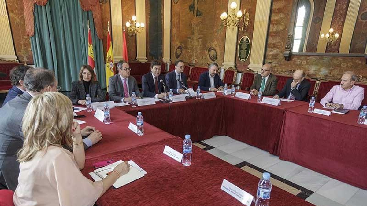 Imagen del Consejo de Dirección Abierto celebrado ayer en Burgos.-SANTI OTERO