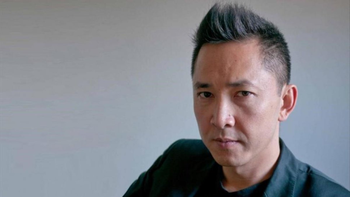 Viet Thanh Nguyen.-