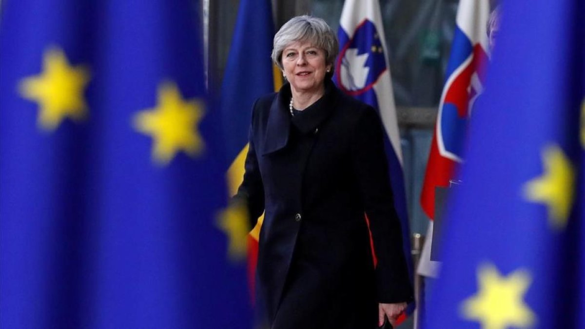 Theresa May, a su llegada a la cumbre de la UE en Bruselas, el 14 de diciembre.-REUTERS / YVES HERMAN