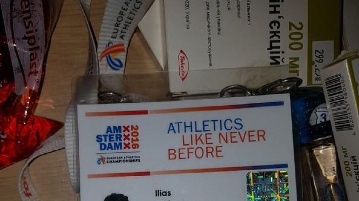 La credencial de Ilias Fifa en el Campeonato de Europa del 2016.-/ PERIODICO
