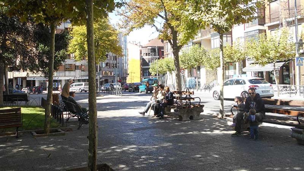 Las personas mayores de Aranda se benefician de la ayuda a domicilio de los Servicios Sociales.-L.V.