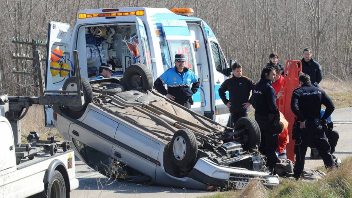 El Instituto de Medicina Legal atendió a 571 víctimas de accidente de tráfico.-ISRAEL L. MURILLO