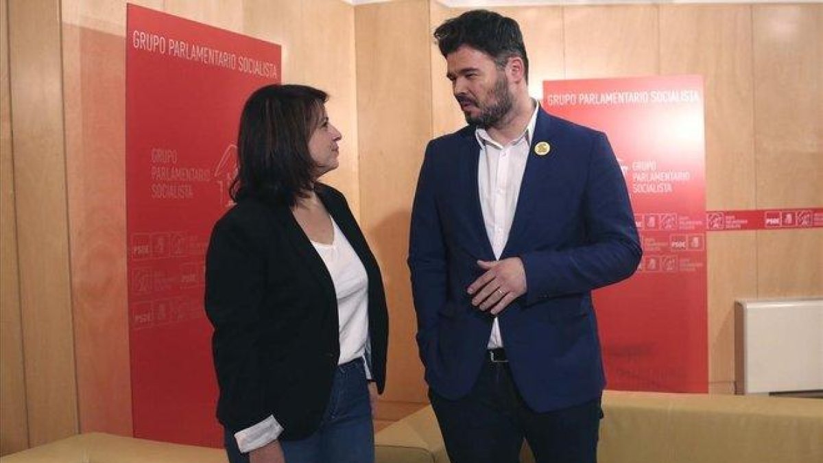 Gabriel Rufián y Adriana Lastra.-DAVID CASTRO