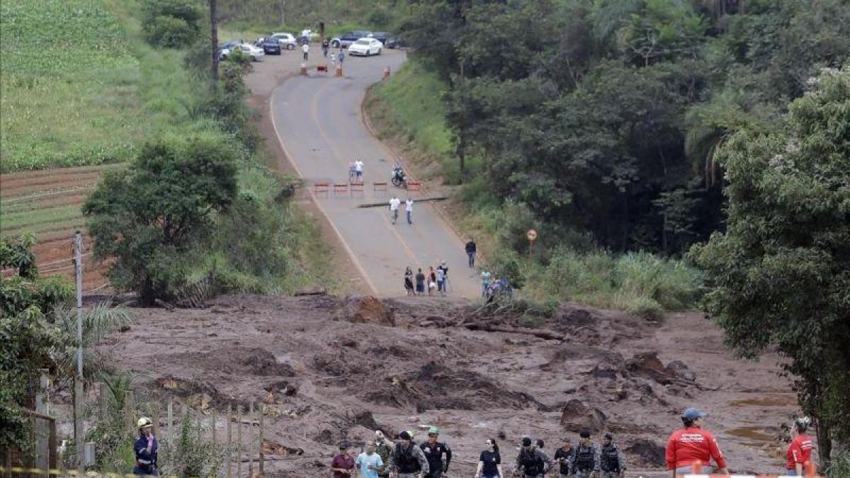 Tareas de rescate en Brumadinho.-AP / ANDRE PENNER