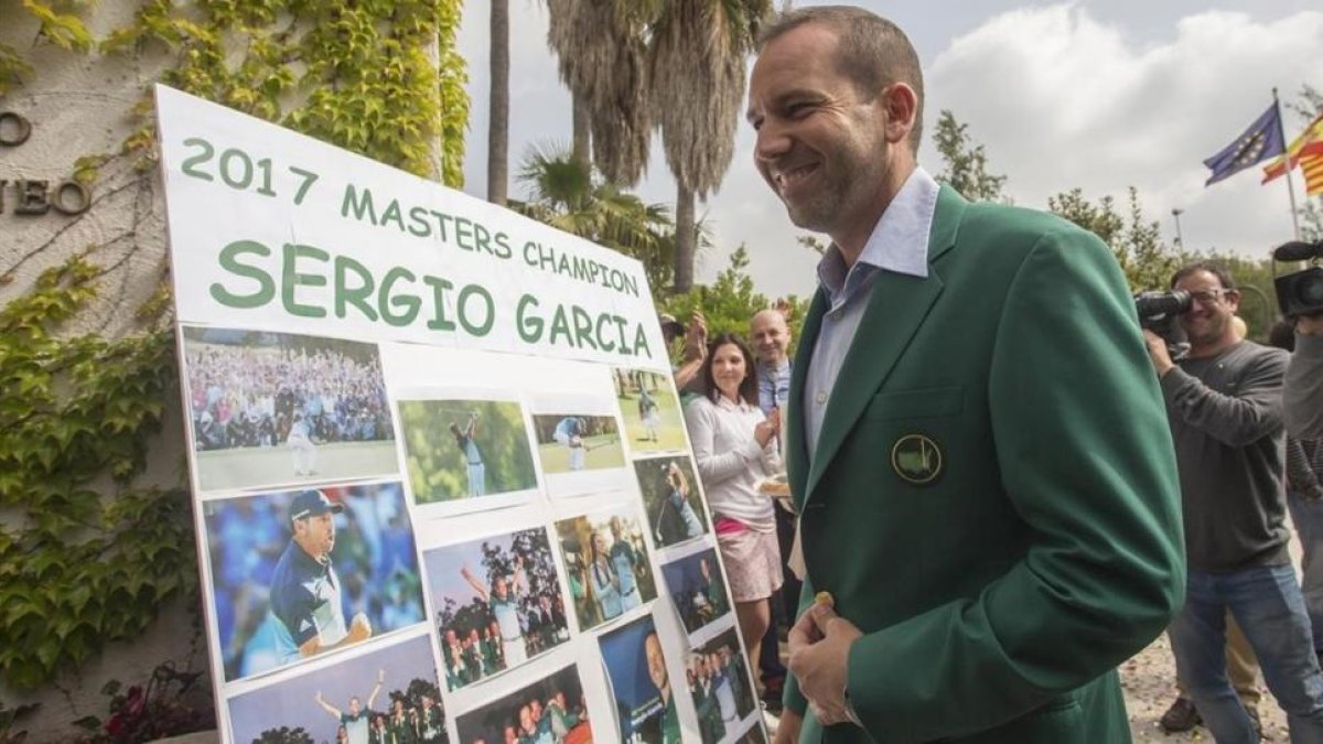Sergio García, a su llegada al Club de Campo Mediterráneo de Borriol.-EFE / DOMÈNECH CASTELLÓ