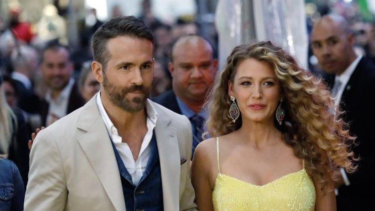 Ryan Reynolds y Blake Lively.-EFE / PETER FLOEY