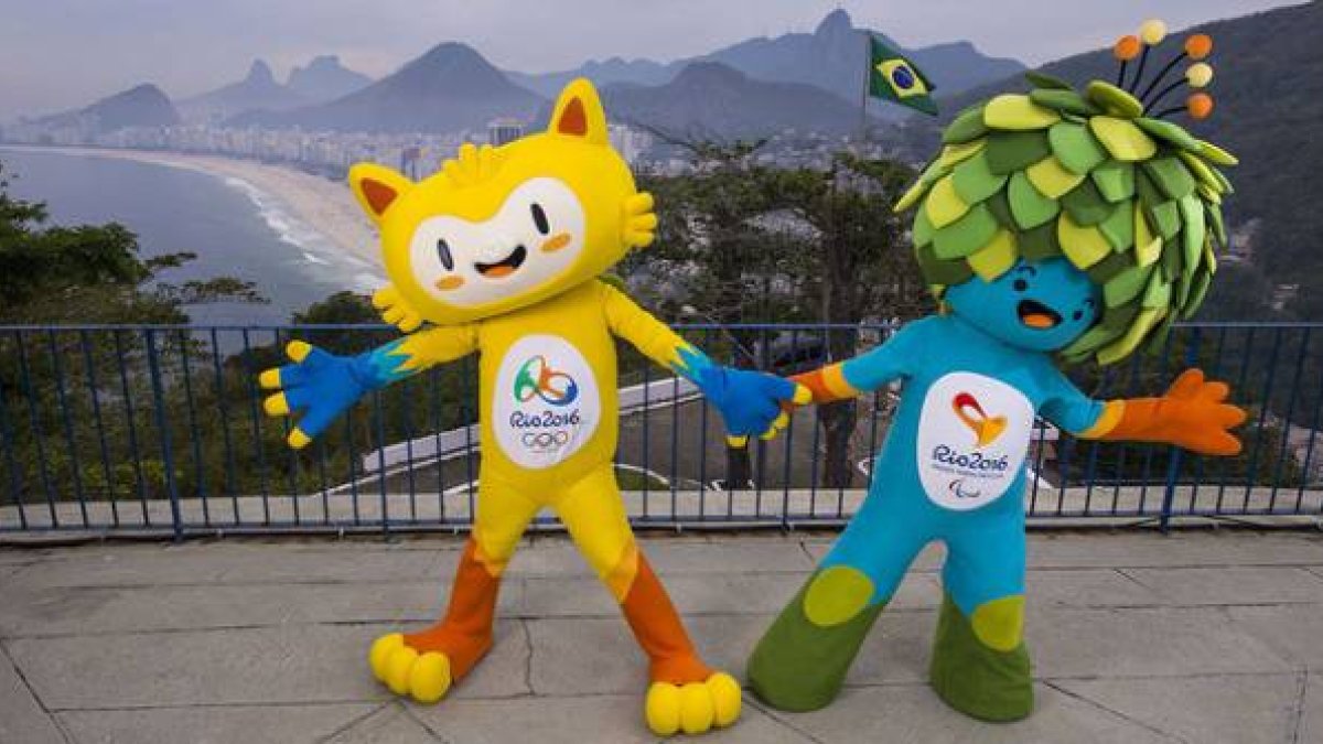Las mascotas de los Juegos Olímpicos y Paralímpicos de Río 2016.-Foto: AFP / ALEX FERRO