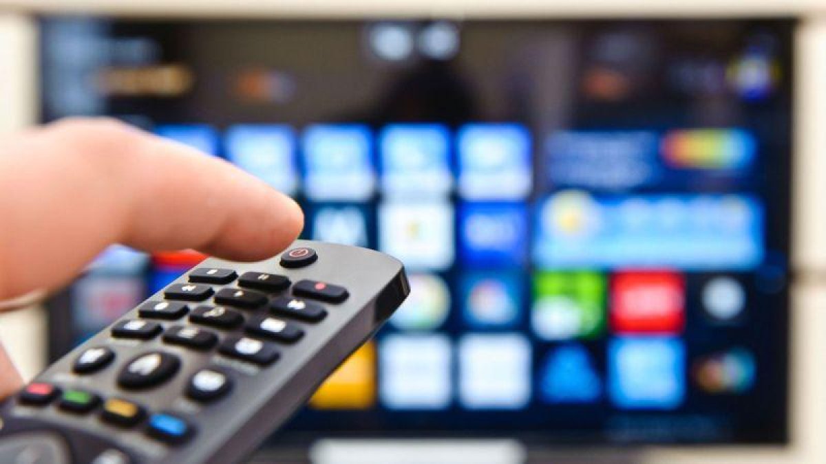El mando a una Smart TV (televisión inteligente).-EL PERIÓDICO