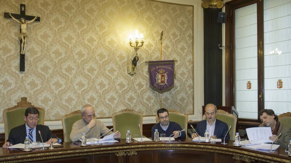 La nieve le jugó una mala pasada al diputado provincial José Antonio López, quien no pudo llegar desde Medina-S. O.