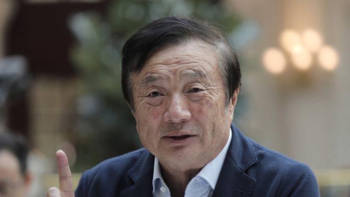 El fundador de Huawei Ren Zhengfei.-AP