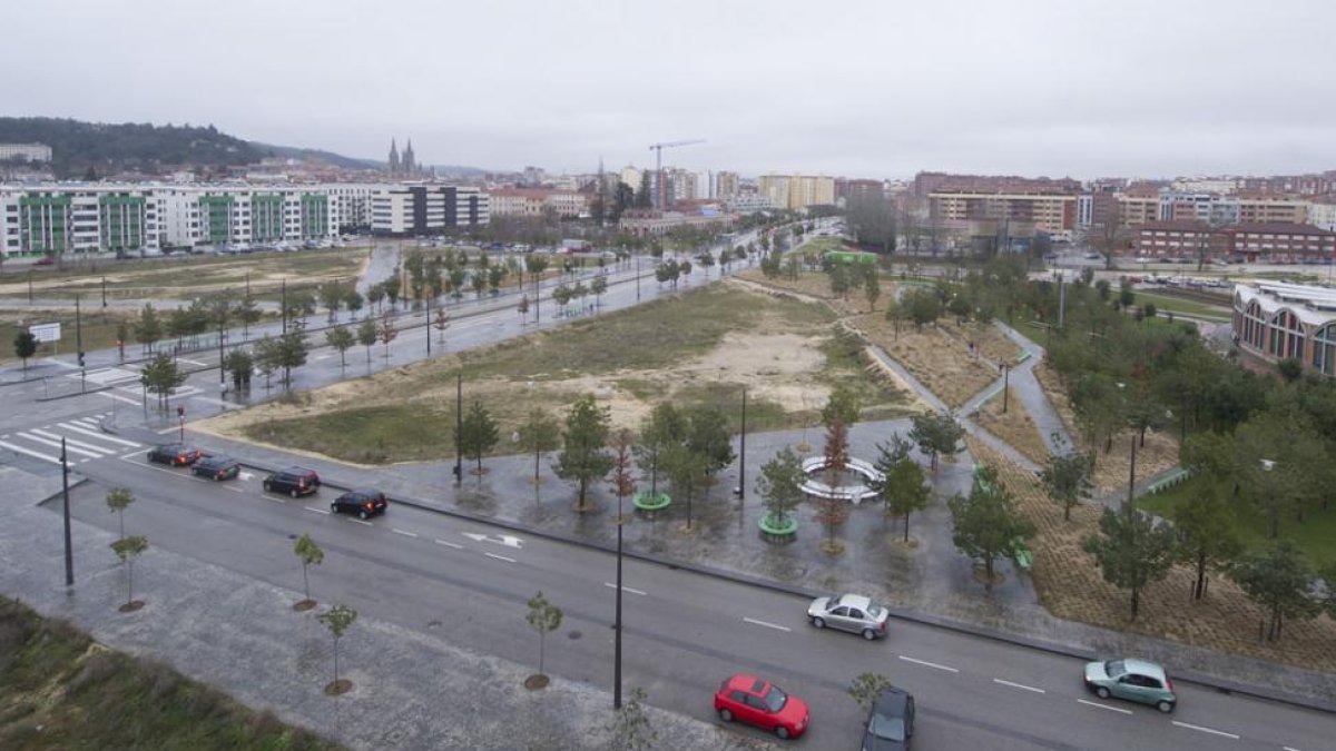 Imagen general de terrenos vinculados al desvío del ferrocarril.-ISRAEL L. MURILLO