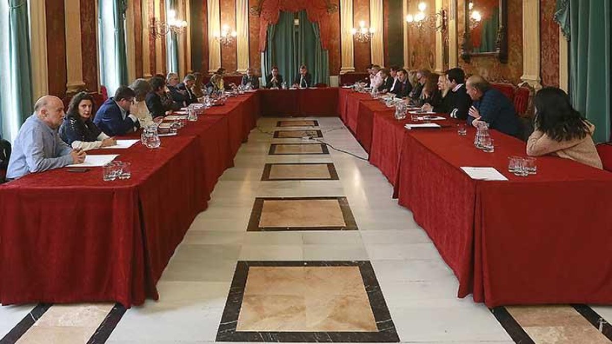 La reunión del Consejo Social del pasado 3 de diciembre abordó la propuesta para que la ciudad se presente al proyecto cultural.-RAÚL G. OCHOA