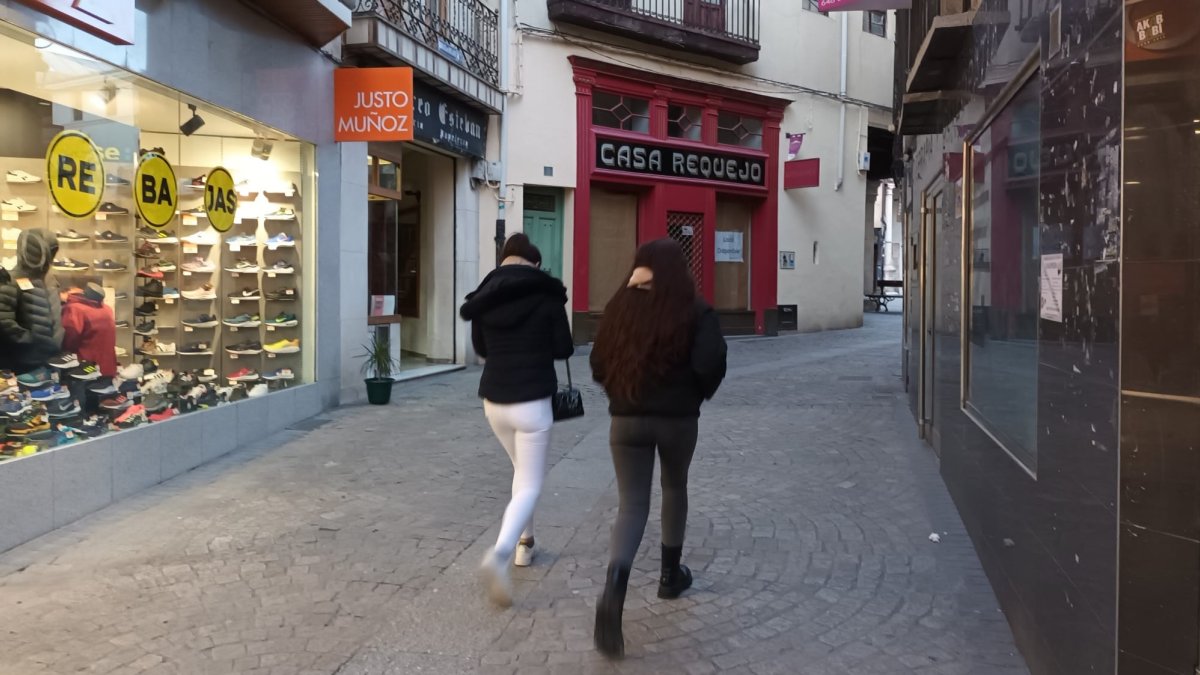 Este fin de semana las temperaturas mínimas llegarán a -2ºC pero ellos siguen sin plan