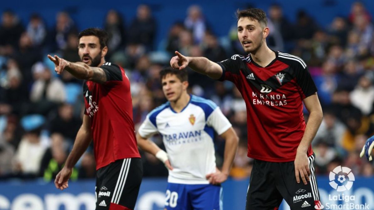 El delantero jabato, Raúl García de Haro (derecha) es el segundo máximo goleador de la categoría con 10 tantos. LALIGA