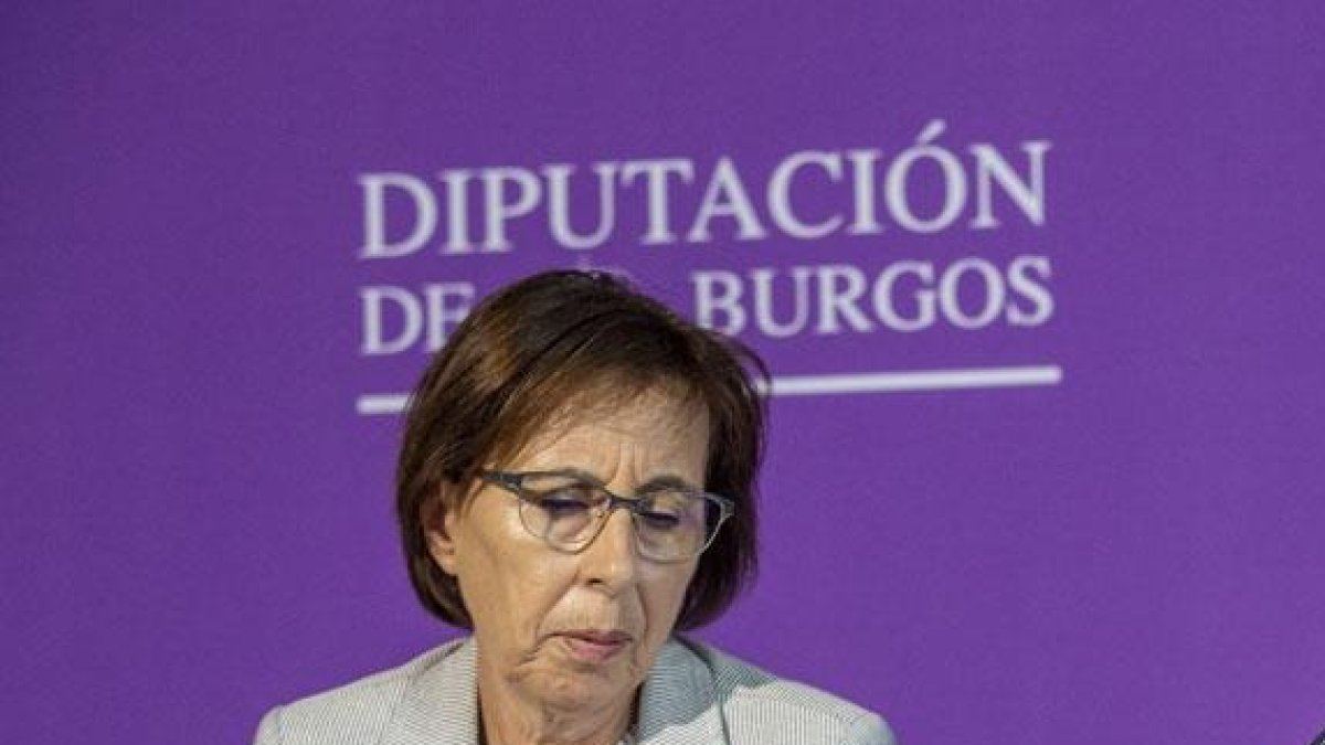 Carmen Miravalles