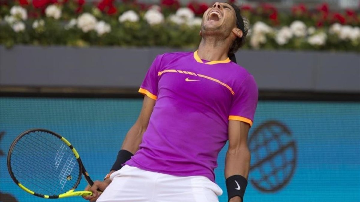 Rafa Nadal gritando a pleno pulmón tras ganar un punto.-