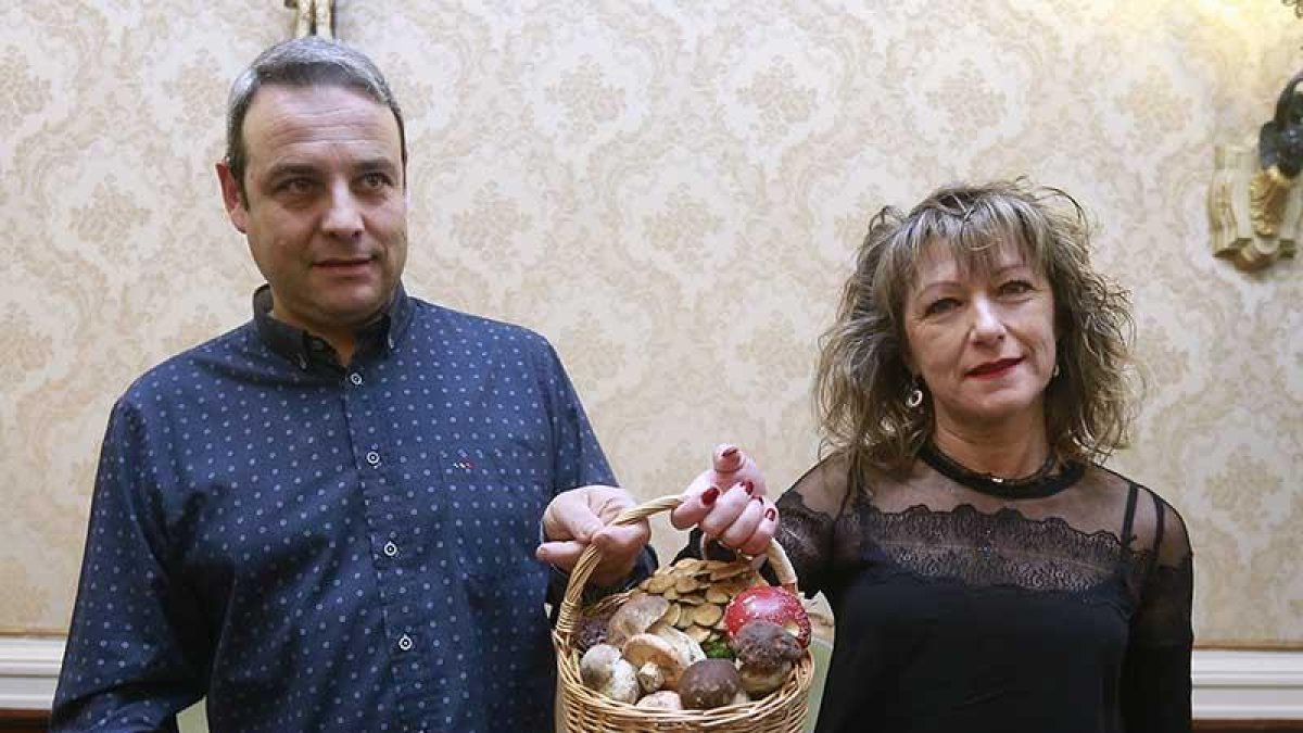 De las Heras e Ibáñez durante la presentación de las jornadas.-RAÚL G. OCHOA