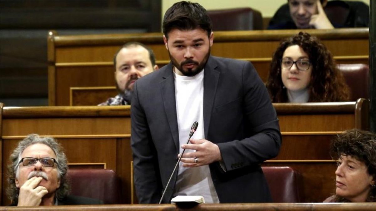Gabriel Rufián, este miércoles, en la sesión de control al Gobierno en el Congreso.-JOSÉ LUIS ROCA