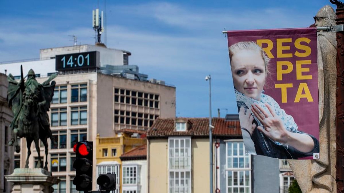 La campaña contra la prostitución sigue activa pese al rechazo de grupos feministas y partidos políticos. SANTI OTERO