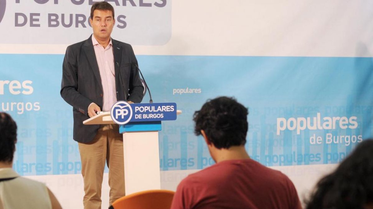 Ibáñez explicó ayer que la central burgalesa protagonizará la propuesta del PP regional en las Cortes.-I. L.M.